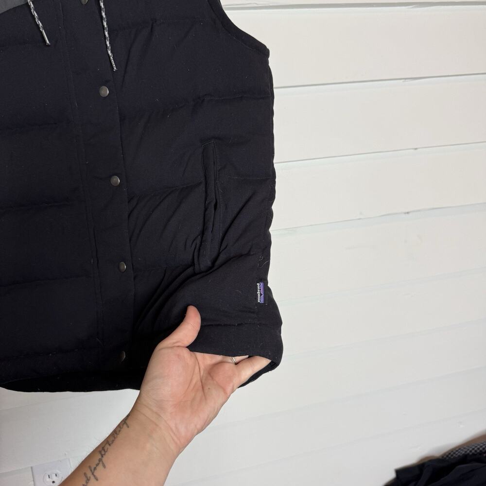 Patagonia BIVY Hooded Vest Down Filled Women's Jacket Black Gray Medium - Picture 5 of 9